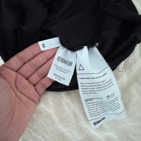 Reformation Ribbed Little Black Tee - Picture 7 of 7